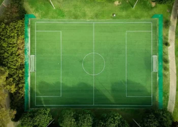 Jakie wymiary ma boisko do piłki nożnej?