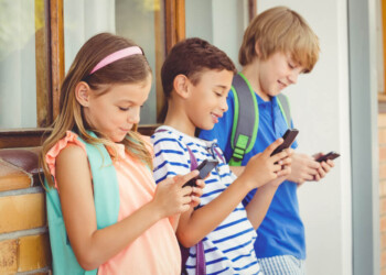 Odrywanie dzieci od smartfonów